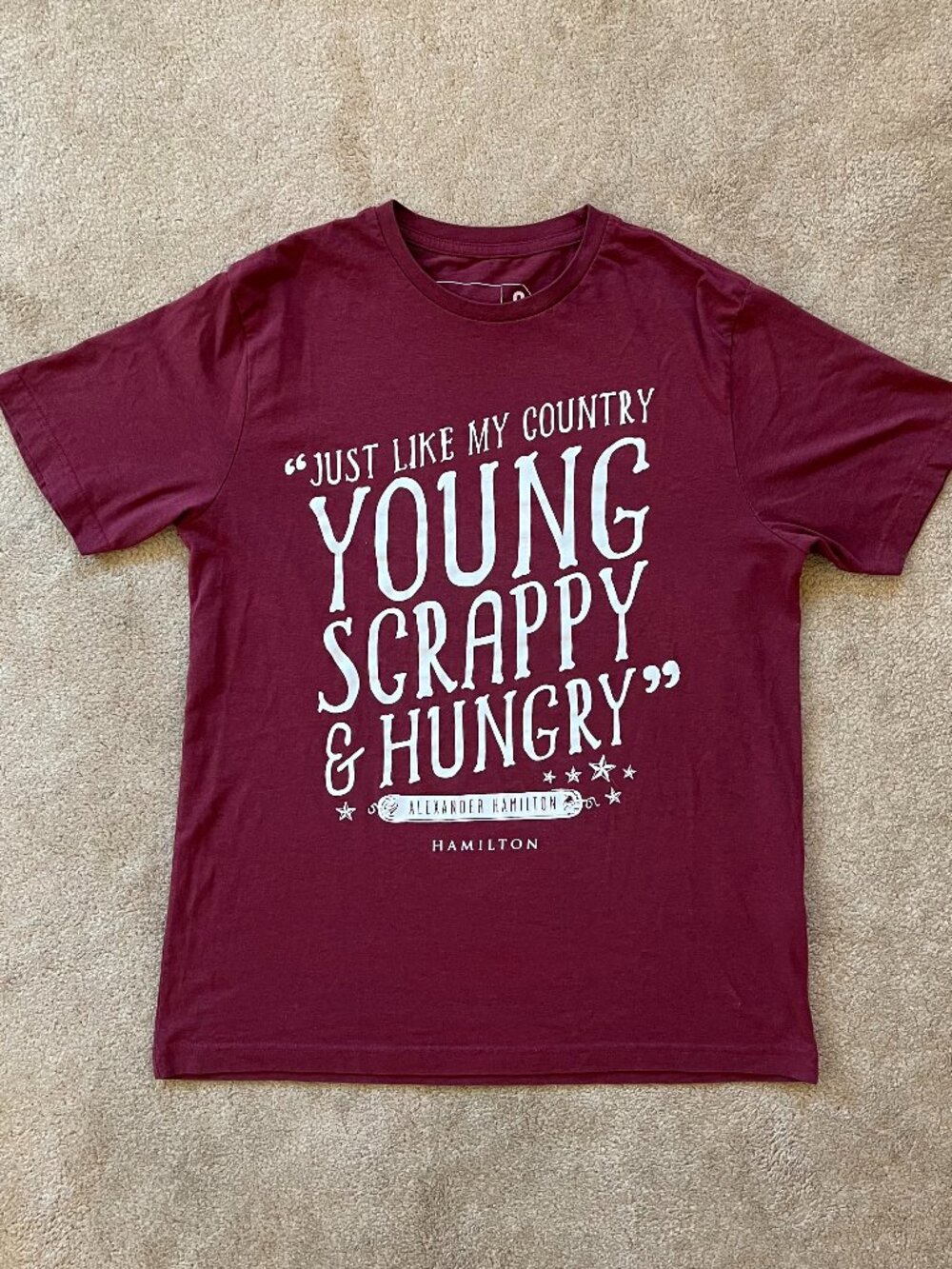 Hamilton Musical Young Scrappy Hungry Maroon T-Shirt Size M Typography Broadway